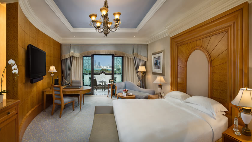 Emirates-Palace-Coral-Room