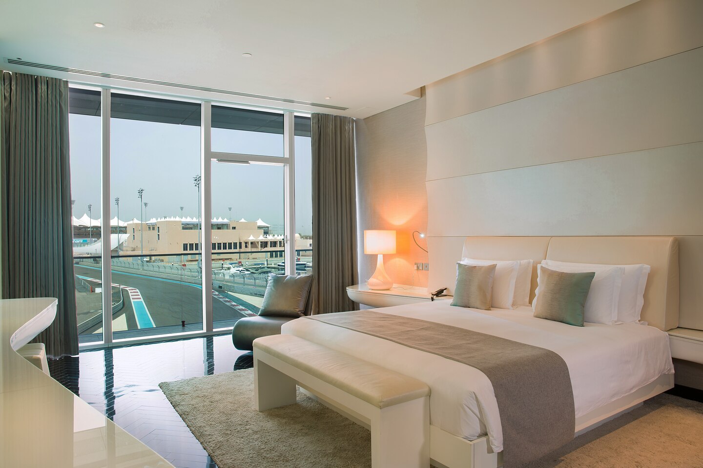 W Abu Dhabi Yas Island King Fantastic Suite 4472 Hor Clsc