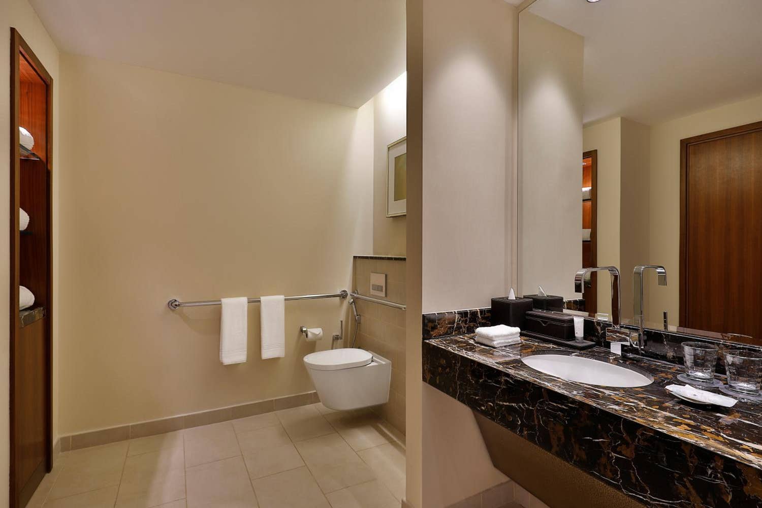 VOGO Abu Dhabi Golf Resort & Spa De1e42920b48c0df8e4362deb5e606b74977e1e2