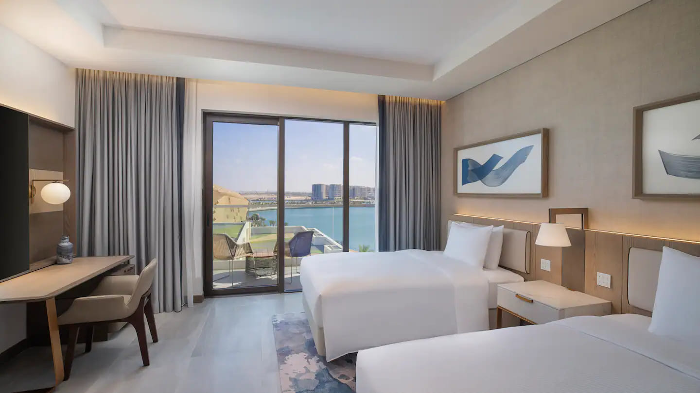 Hilton Abu Dhabi Yas Island Royal Suite Bedroom